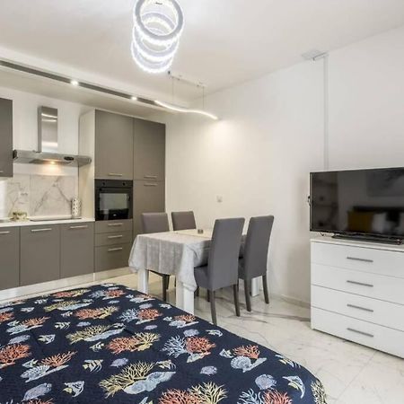 Royal Platinum Studio Apartment Vodice Extérieur photo