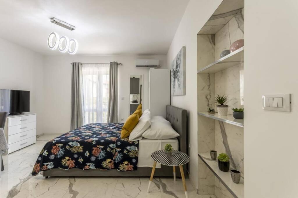 Royal Platinum Studio Apartment Vodice Extérieur photo